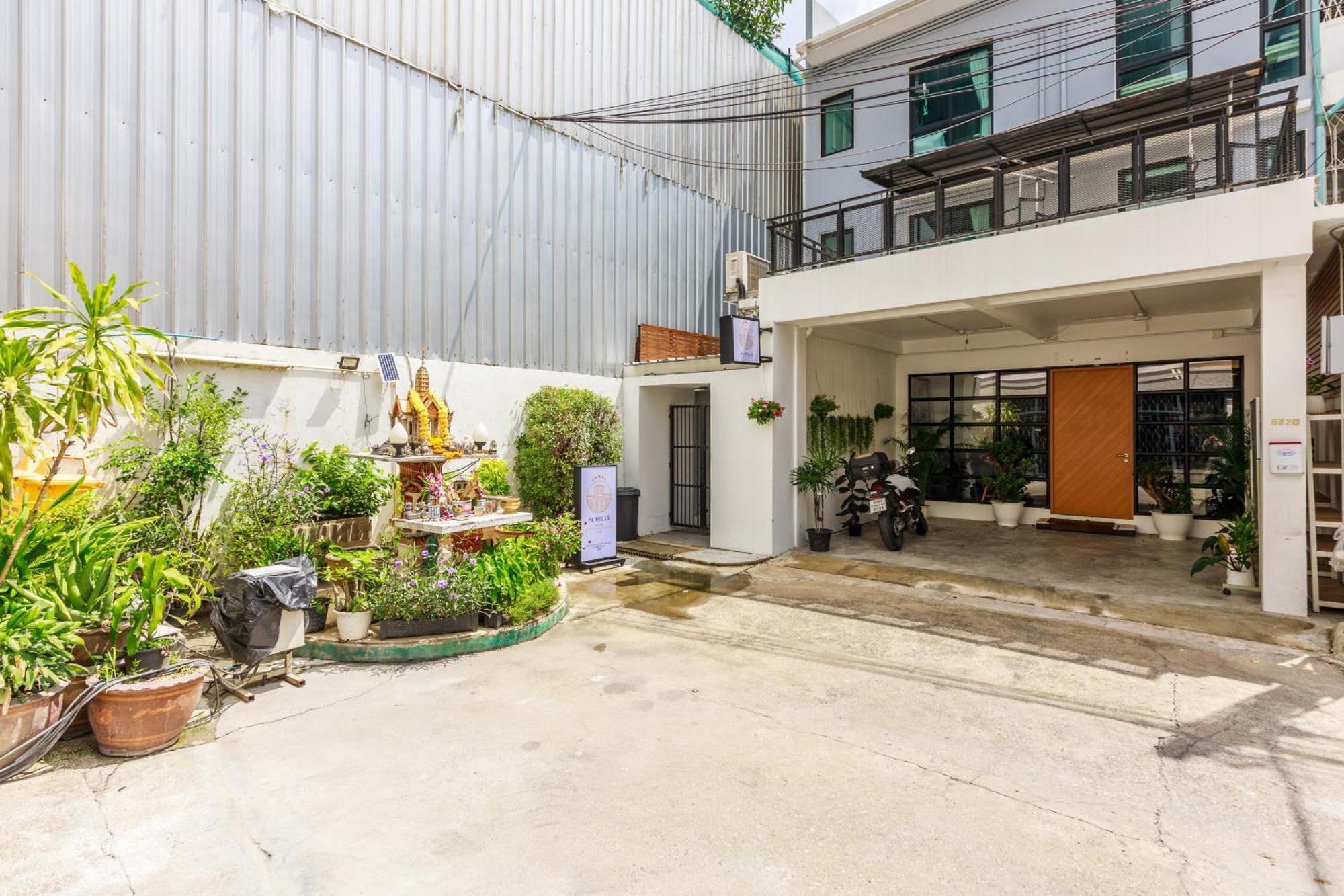 24 Hills Hotel Bangkok Luaran gambar